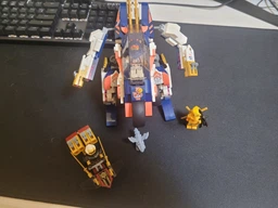 Конструктор LEGO NINJAGO Гоночный робобайк-трансформер Сори 384 детали (71792) фото от покупателей 2