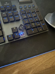 Клавіатура бездротова Logitech G915 Gaming Wireless Mechanical GL Tactile RGB (920-008909)