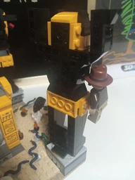 Конструктор LEGO Indiana Jones Втеча із загубленої гробниці 600 деталей (77013) фото від покупців 1