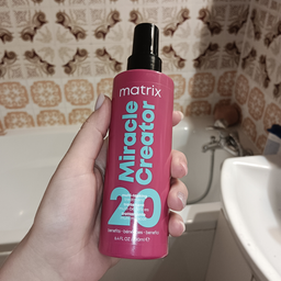Spraye do włosów Matrix Total Results Miracle Creator Multi-Tasking Treatment 20 Benefits 190 ml (3474636993949)
