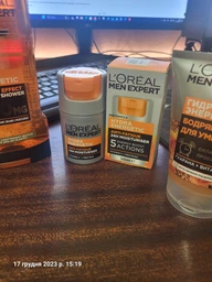 Крем L'Oreal Paris Men Expert Гидра Энергетик Увлажняющий уход против признаков усталости 50 мл (3600520297866) фото от покупателей 3
