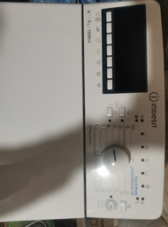Стиральная машина с вертикальной загрузкой Indesit BTW E71253P EU фото от покупателей 4