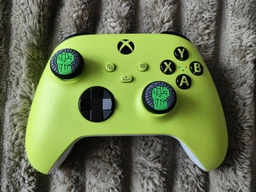 Силіконові накладки на стіки Hulk для геймпадів Sony DualShock PS4 / DualSense PS5 / Xbox Series|One (2шт.) [393299238] фото від покупців 3