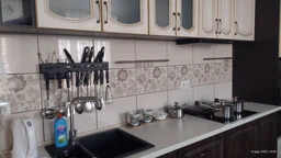 Настенная металлическая полка органайзер для кухонных ножей, ложек, полотенец и других, черная, 50 см UrbanKit фото от покупателей 6