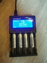 Зарядний пристрій універсальне Liitokala PD4, 4 канали,LCD дисплей, підтримує Li-ion, Ni-MH і Ni-Cd AA (R6), AAA (R03), AAAA, З (R14) Lii-PD4
