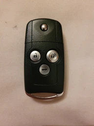 Викидний корпус ключа Honda на три кнопки Civic Accord Jazz CRV HRV Odyssey Pilot AdlerKey (35-12 з лезом і місцем під логотип (відкидний корпус з лезом, болванка, запчастина для Хонда) фото від покупців 6