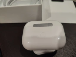 Навушники бездротові з активним шупопоглинанням Air Pro 2nd gen бездротові Bluetooth навушники з магнітним зарядним чохлом MagSafe та бездротовою зарядкою миттєве підключення White Kayfovo AE2GN фото від покупців 15