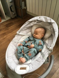 Крісло-гойдалка MoMi KENANI Light Grey фото від покупців 1