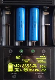 Акумулятор 18650 Li-Ion Vipow ICR18650 FlatTop, 2500mAh, 3.7V, Blue фото от покупателей 9