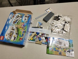 Конструктор LEGO City Great Vehicles Канікули в будинку на колесах 190 деталей (60283) фото від покупців 15