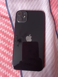 Мобільний телефон Apple iPhone 11 64GB Black (MHDA3FS/A) фото від покупців 8