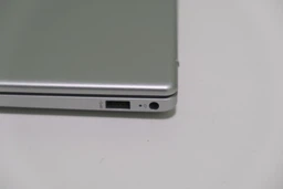 Ноутбук HP Laptop 15-fc0021ua (8F2C1EA) Natural Silver / AMD Ryzen 5 7520U / RAM 16 ГБ / SSD 512 ГБ / Підсвітка клавіатури фото від покупців 8