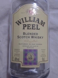 Віскі William Peel Blended Scotch Whisky 0.5 л 40% (3107872006769) фото від покупців 2