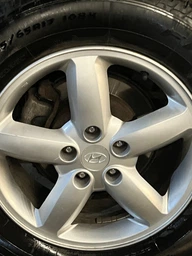 Колпачок Hyundai заглушка 52960-2S250 на литые диски Хюндай