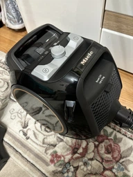 Пылесос без мешка Miele SNCF0 Boost CX1 Cat & Dog фото от покупателей 2
