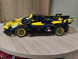 Конструктор LEGO Technic Bugatti Bolide 905 деталей (42151) фото від покупців 2