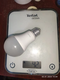 Светодиодная лампа Philips Ecohome LED Bulb 15W E27 4000К (929002305217) фото от покупателей 2