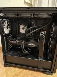 Корпус MSI MPG Gungnir 300R AirFlow White без БЖ фото від покупців 13