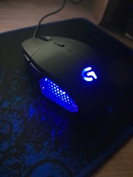 Ігрова USB миша Logitech G302 чорного кольору з підсвічуванням і високою точністю фото від покупців 4