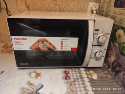 Мікрохвильова піч TOSHIBA MW-MM-20P(BK) фото від покупців 6