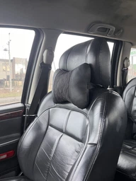 Автомобильная подушка АвтоХоп на подголовник Черная в ромбы вставка алькантары фото от покупателей 1