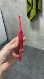 Монопучковая зубная щетка TePe Compact Tuft Красная (432300) (7317400002446) фото от покупателей 14