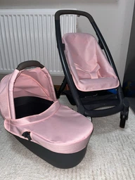 Коляска Smoby Toys Maxi-Cosi & Quinny 3 в 1 Софт со съемной люлькой (253117) (3032162531174) фото от покупателей 10