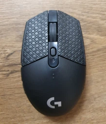 Накладки для мишки Mouse Grip для Logitech G Pro / G102 / G203 / G304 / G305 (MG-909) фото від покупців 1