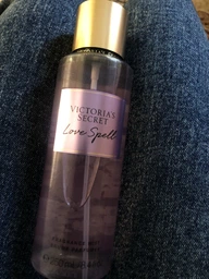 Парфюмированный спрей для тела Victoria's Secret Love Spell 250 мл
