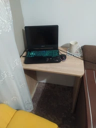 Стіл для ноутбука Континент 650/450/700 Білий фото від покупців 5
