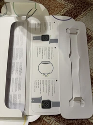 Смарт-годинник Apple Watch SE (2023) GPS 40mm Starlight Aluminium Case with Starlight Sport Band - M/L (MR9V3QP/A) фото від покупців 8