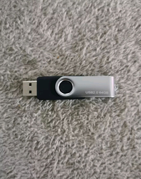 Флеш память USB Goodram UTS2 128GB USB 2.0 Black (UTS2-1280K0R11) фото от покупателей 12