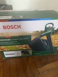 Воздуходувка-пылесос-измельчитель Bosch UniversalGardenTidy 3000, 3 кВт, комплект насадок, мешок (06008B1001) фото от покупателей 9