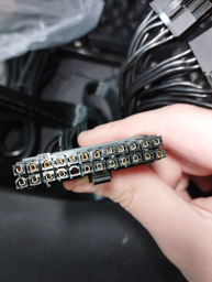 Блок питания Gigabyte 850W 80+ Gold (UD850GM) фото от покупателей 16
