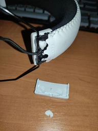 Навушники Razer Blackshark V2 PRO Wireless 2023 White (RZ04-04530200-R3M1)