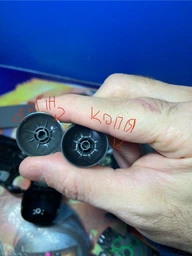 Стики аналоговых 3D механизмов Yatour грибки для джойстика PS4 Dualshock 4 V1 черный 2 шт фото от покупателей 2