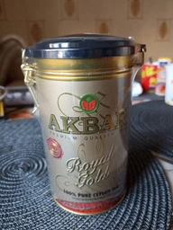 Черный чай Akbar Royal Gold 150 г