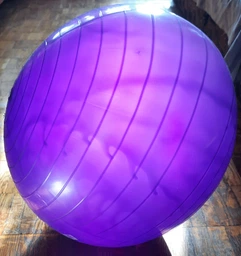 Мяч для фитнеса EasyFit 55 см серый (фитбол, гимнастический мяч для беременных) EF-55-BL фото от покупателей 7