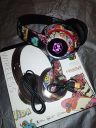 Беспроводные наушники Headset I750 – LED-подсветка, Bluetooth, MicroSD, FM-радио Черные фото от покупателей 4
