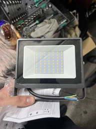 Прожектор світлодіодний Philips BVP156 LED40/NW 220-240 50W WB 911401829081 фото от покупателей 1