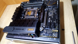 Материнська плата Asus TUF Gaming B650M-E Wi-Fi (sAM5, AMD B650, PCI-Ex16) фото від покупців 2