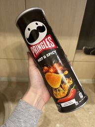 Чипсы Pringles Hot & Spicy Острые 165 г (0.165 кг) (5053990101542) фото от покупателей 6
