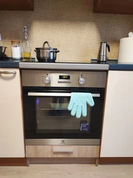 Духовий шафа Electrolux EOF 3H00 BX