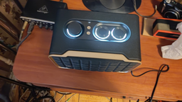 Ретро-колонка JBL Authentics 200 с Wi-Fi и Bluetooth (JBLAUTH200BLKEP)