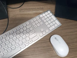 Бездротова миша Xiaomi Wireless Mouse Silent Edition Dual Mode HLK4040GL біла фото від покупців 10