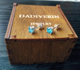 Сережки пусети зі срібла з фіанітом (АРТ. №659) Dadiverin Jewelry