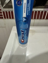 Зубна паста відбілююча Crest Pro Health Whitening 121 г для відбілювання від карієсу з відбіленням американська паста крест