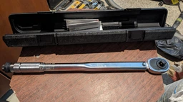 Динамометрический ключ 1/2", 28-210 NM INTERTOOL XT-9006 фото от покупателей 1
