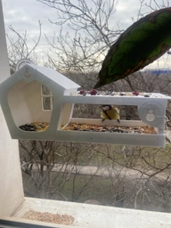 Кормушка для птиц на окно House_for_birds "Домик белый" фото от покупателей 17