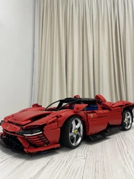 Конструктор LEGO Technic Ferrari Daytona SP3 3778 деталей (42143) фото от покупателей 6